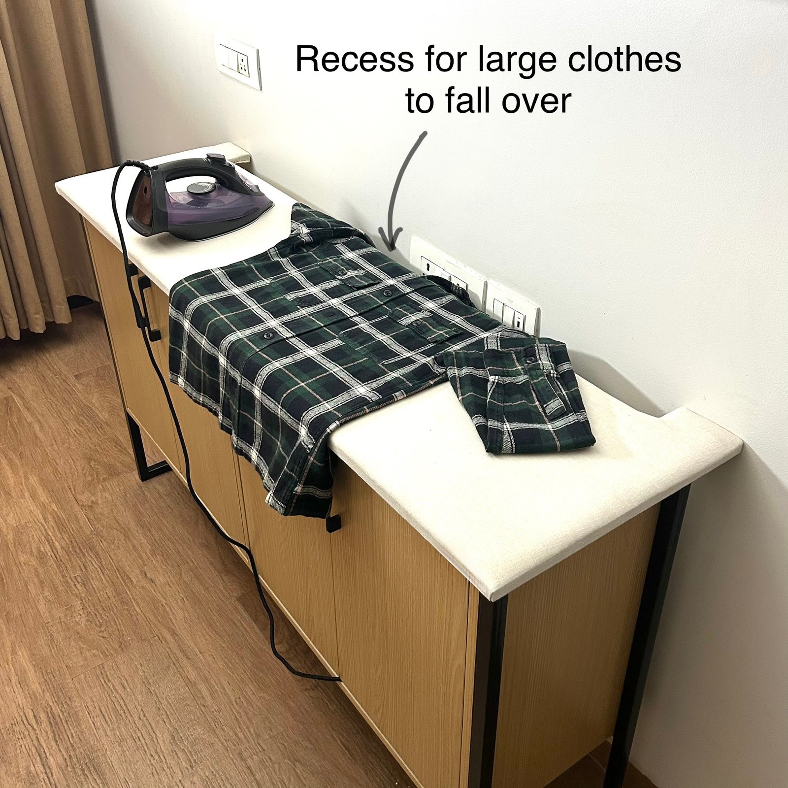 Console / Press table with soft top - Image 4