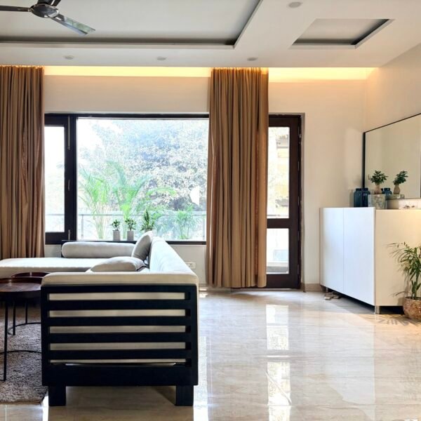 Shoe rack for 50 pairs + Accessories