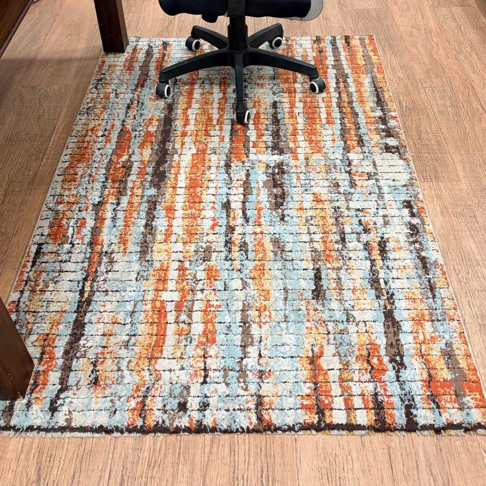Abstract art Rug/ Carpet sourced locally - Banjara Market Sector 58 Gurugram - Image 1