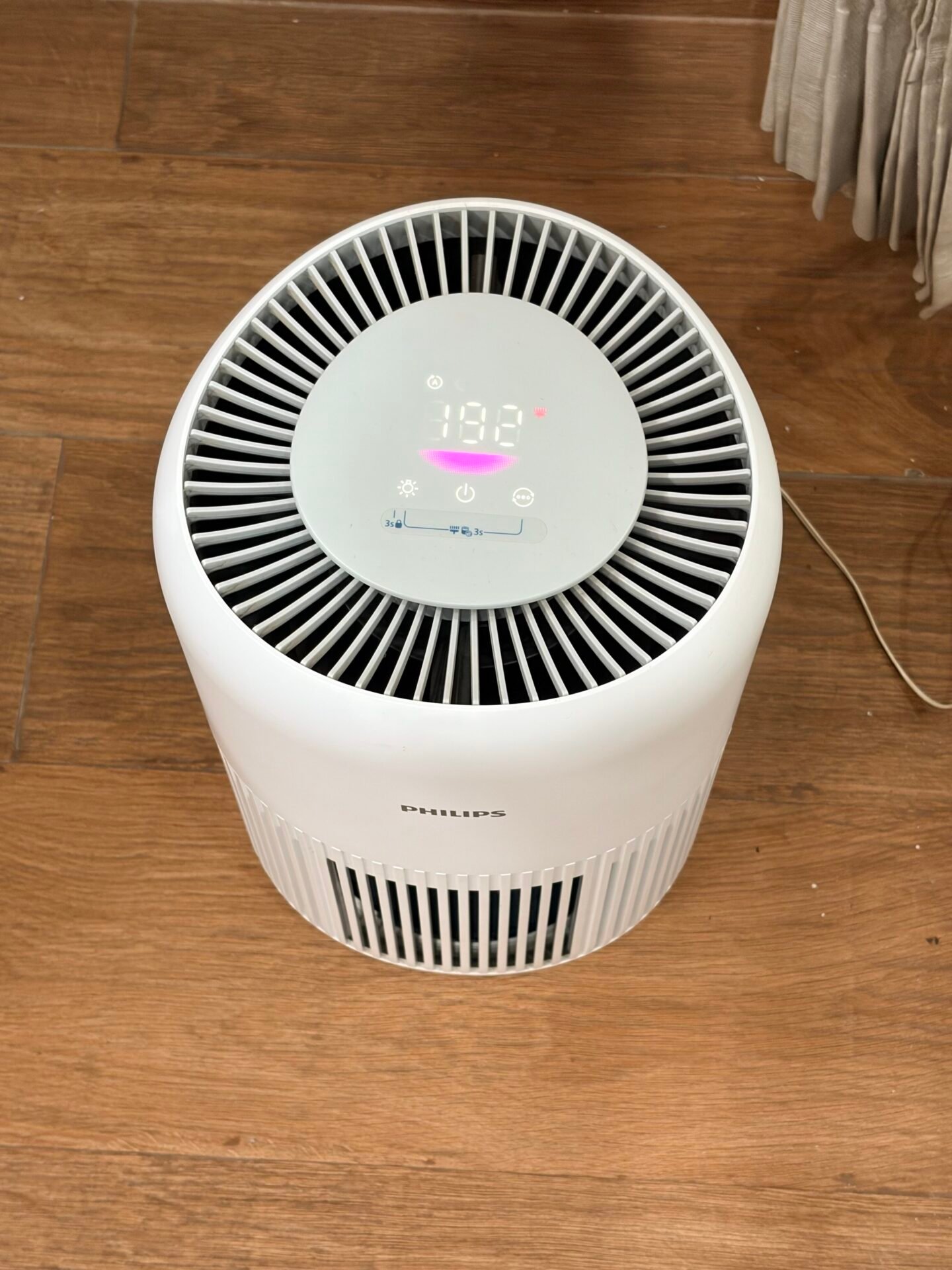 Air purifier by Philips AC series - Image 2